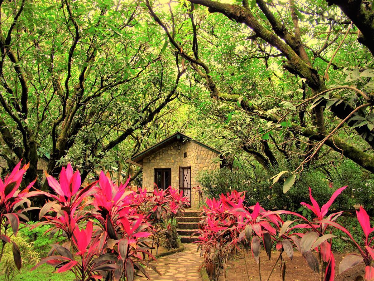 The Den Corbett Resort Chilkiya Range Exterior photo